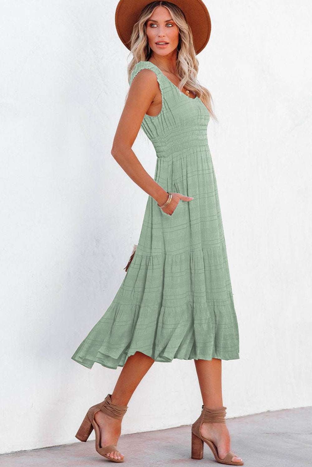 Green Shirred Pleated Square Neck Sleeveless Midi Dress