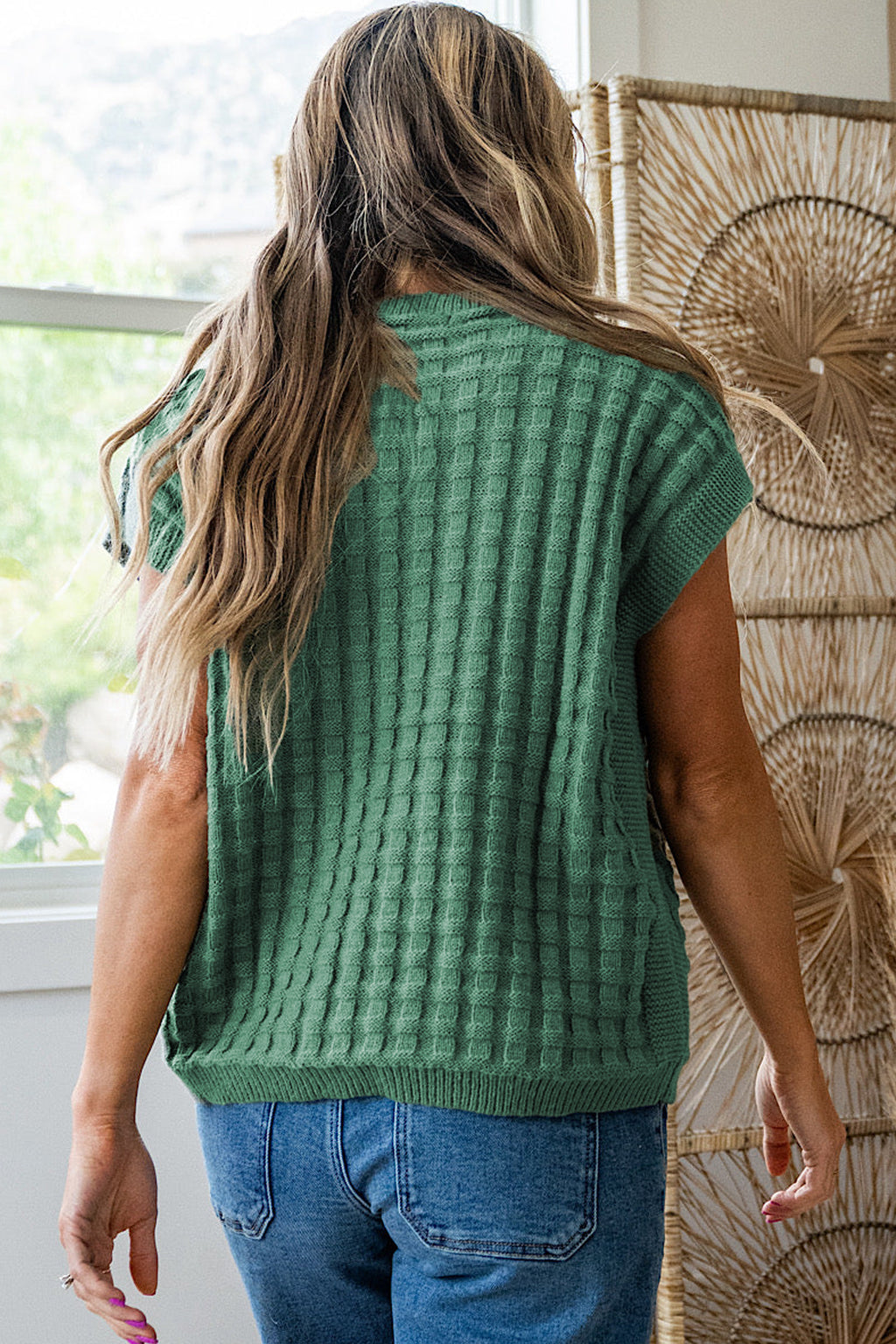 Black Solid Color Round Neck Textured Short Sleeve Sweater