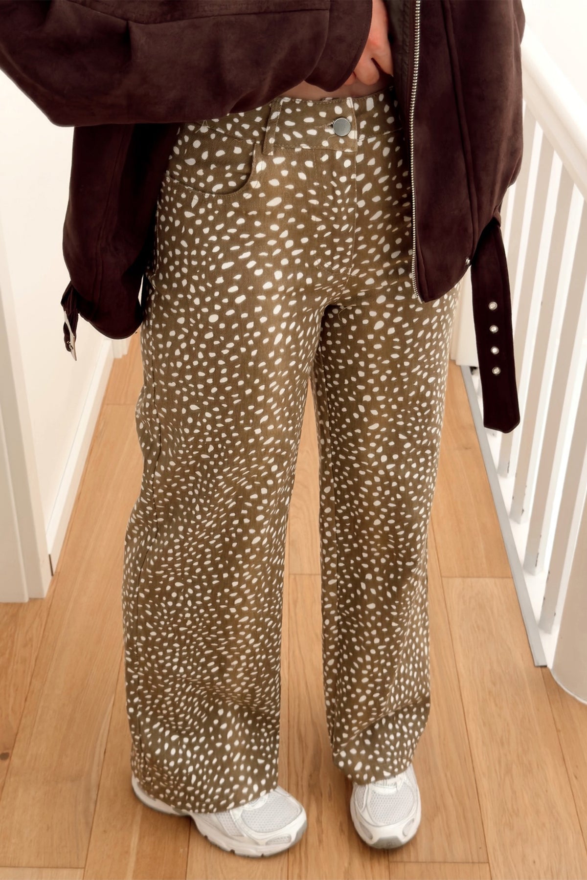 Brown Cheetah Print Pocketed Casual Shift Jeans