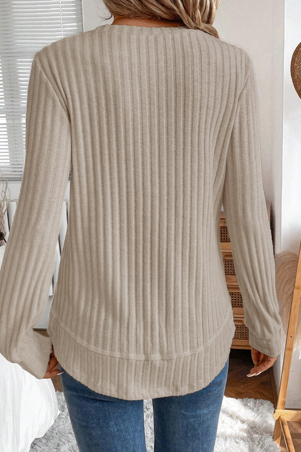 Jet Stream Ribbed Texture Round Neck Long Sleeve Rounded Hem Knit Top