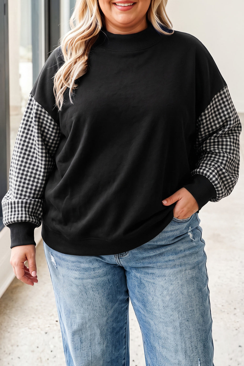 Black Patchwork Plaid Loose Fit Long Sleeve Plus Size Sweatshirt