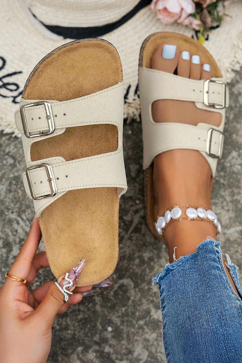 White Cut Out Buckle PU Leather Flat Slippers