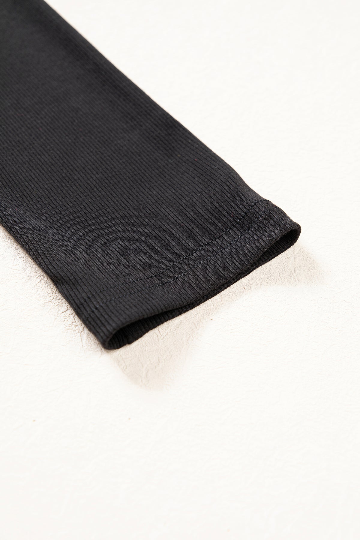 Black Solid Color Round Neck Frill Detail Long Sleeve Top