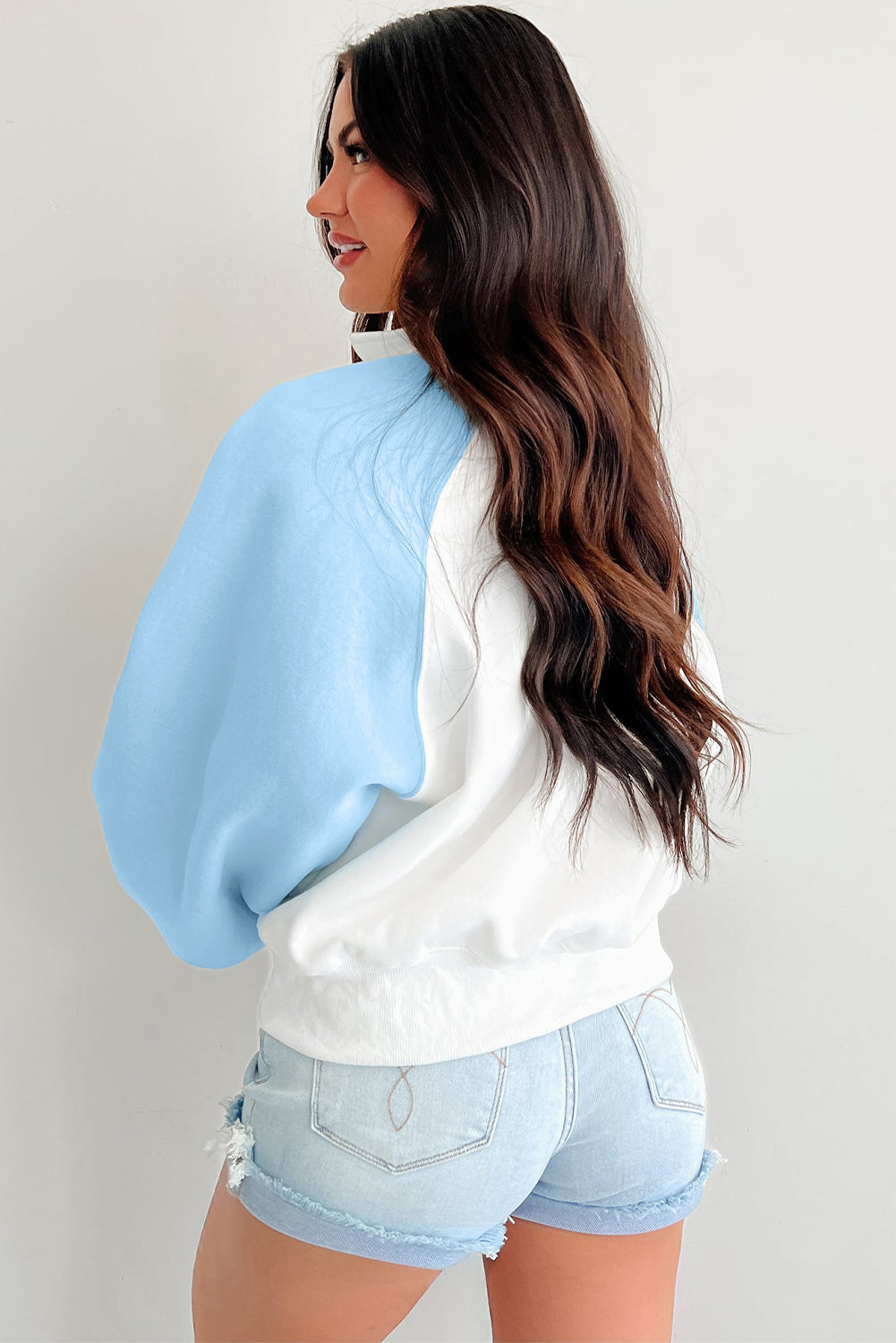 Beau Blue Colorblock Snap Buttons Pullover Sweatshirt