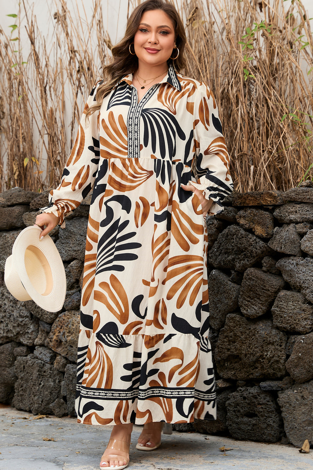 White Plus Size Abstract Print Contrast Collar Split Neck Shift Long Dress