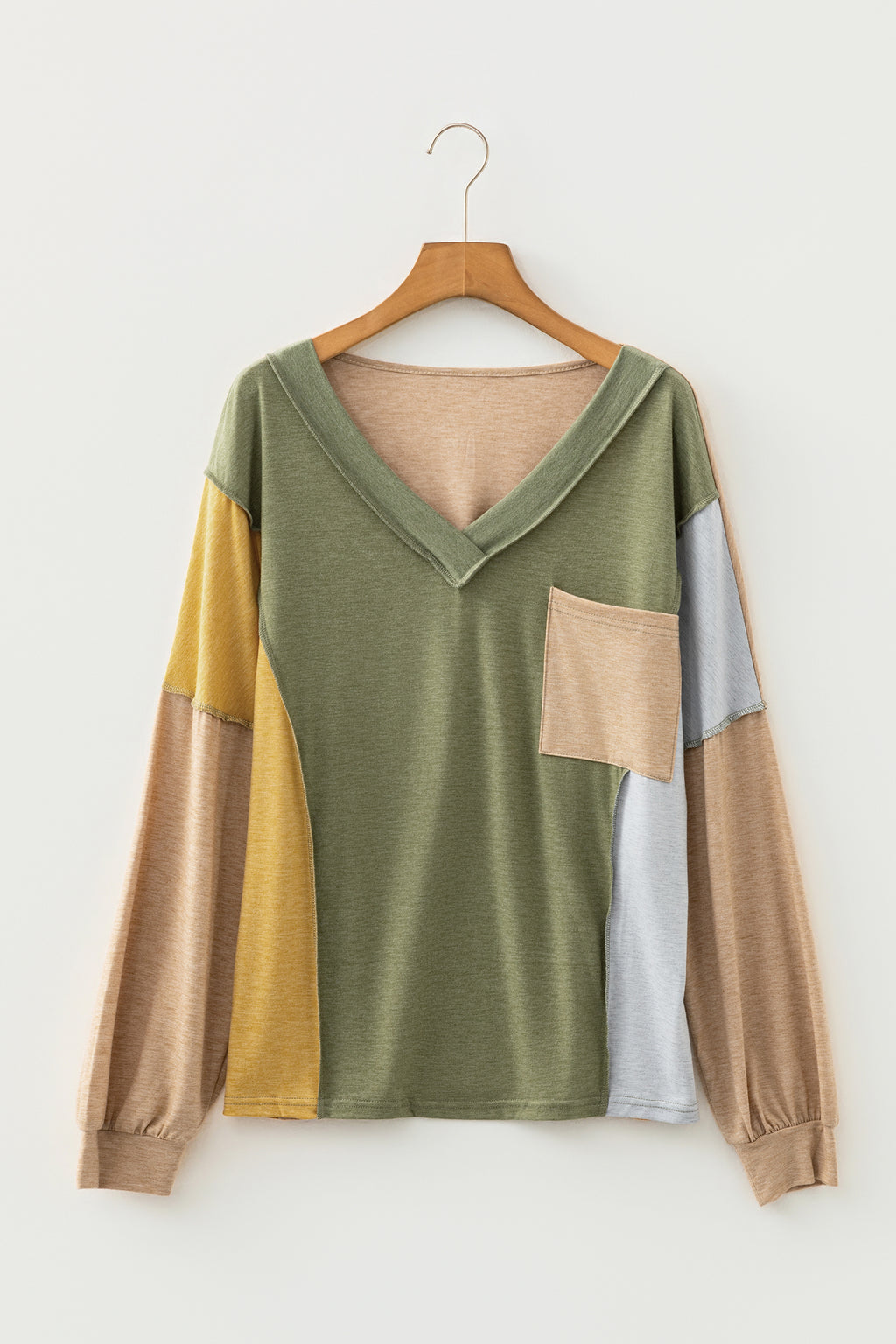 Four Leaf Clover Exposed Stitching Colorblock V Neck Long Sleeve Top